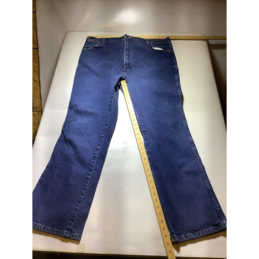 Wrangler 0947STR Denim Jeans Men’s Size 42x32